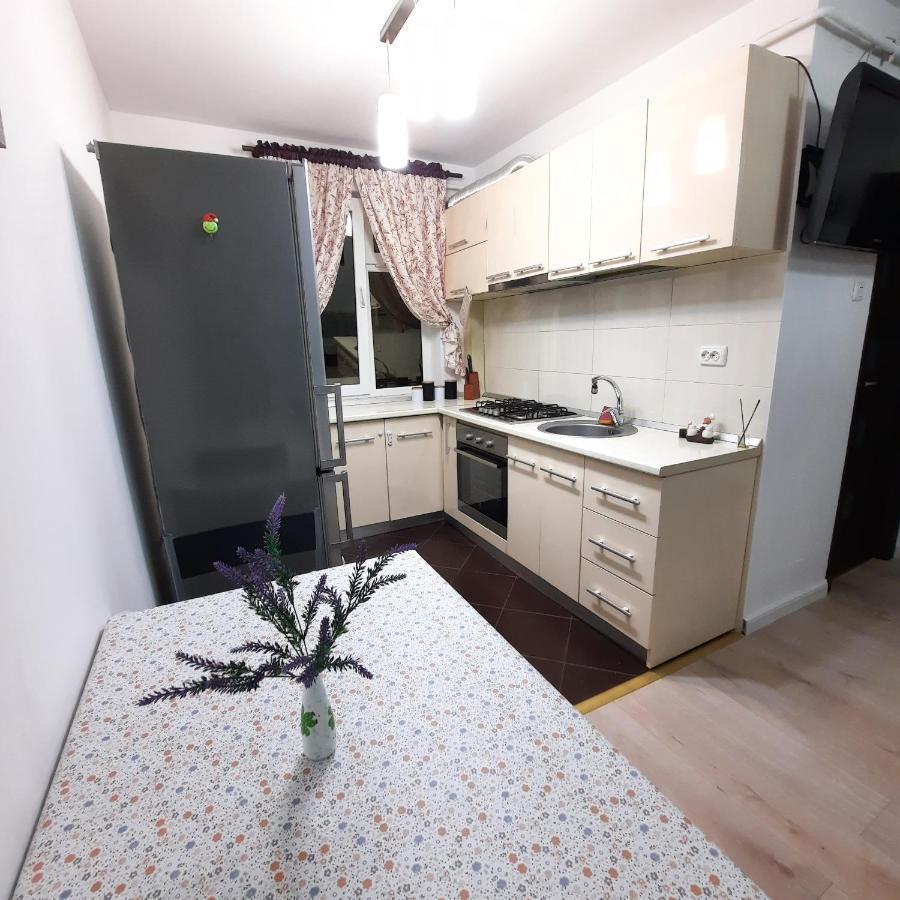 Apartament Kepa Din Piatra Neamt Exterior photo