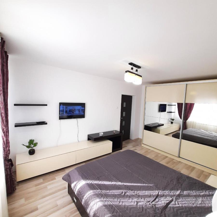 Apartament Kepa Din Piatra Neamt Exterior photo